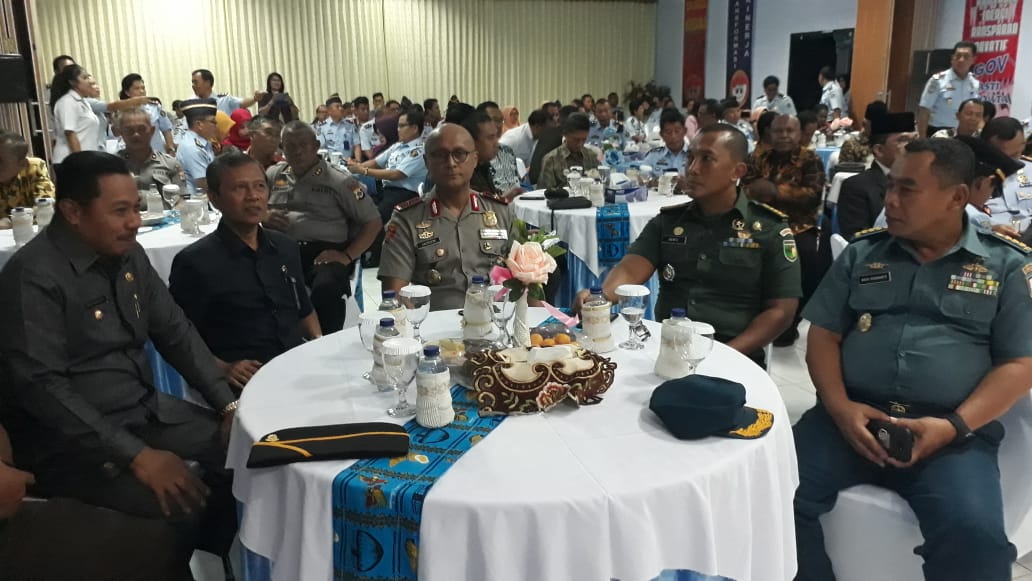 Kepala BNNP Papua menghadiri Sertijab Kepala Kementerian Wilayah Hukum dan HAM Provinsi Papua Kepala BNNP Papua menghadiri Sertijab Kepala Kementerian Wilayah Hukum dan HAM Provinsi Papua