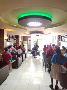 Diseminasi Informasi melalui Sosialisasi Kepada Siswa Sekolah Dasar Dalam Pelatihan Dokter Cilik Diseminasi Informasi melalui Sosialisasi Kepada Siswa Sekolah Dasar Dalam Pelatihan Dokter Cilik