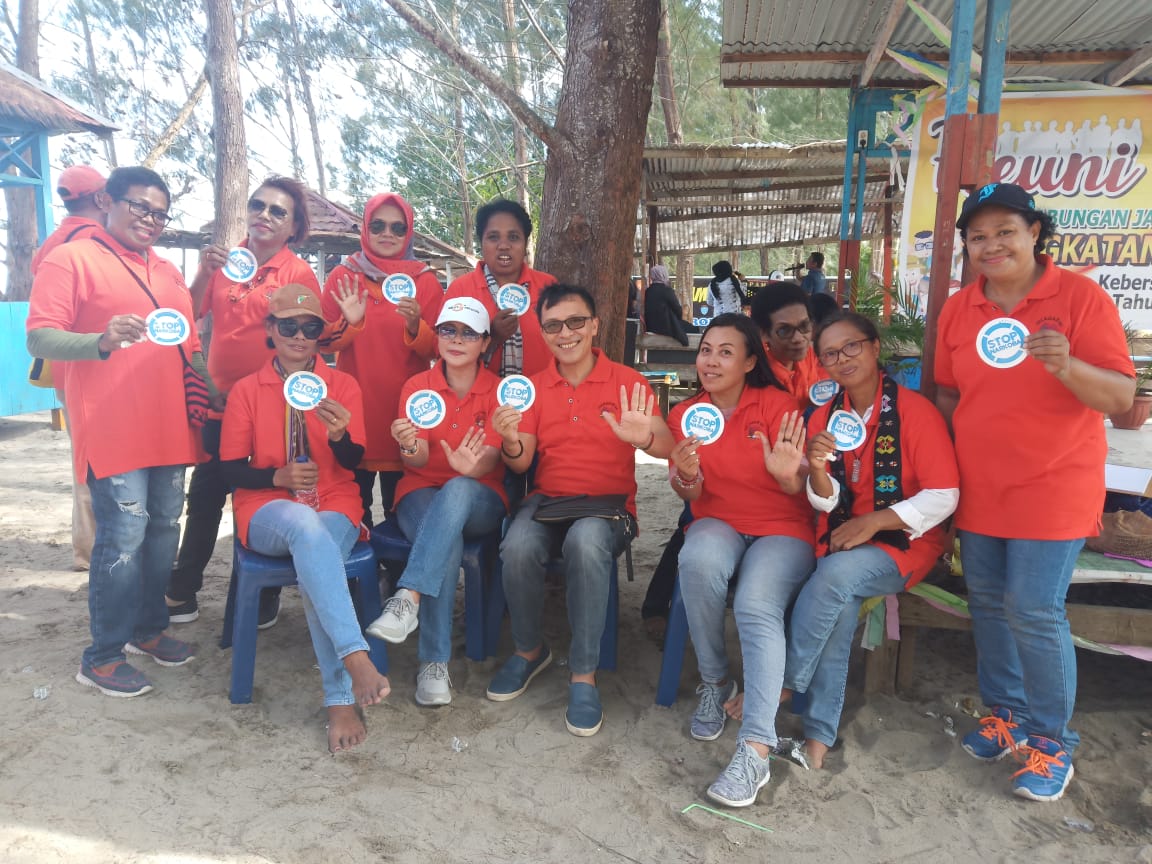 Diseminasi Informasi melalui Sosialisasi pada acara Reuni Alumni SMA Gabungan Jayapura Diseminasi Informasi melalui Sosialisasi pada acara Reuni Alumni SMA Gabungan Jayapura