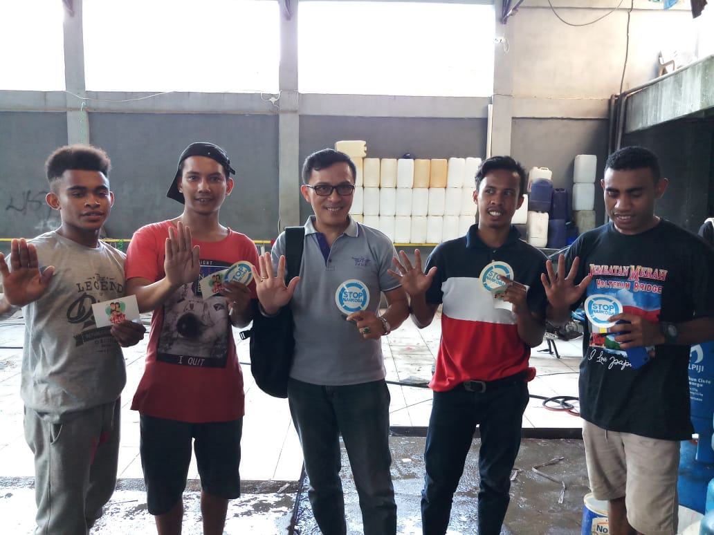 Diseminasi informasi P4GN melalui sosialisasi di Ampera Numbay Car Wash Jl. Ampera Paldam Diseminasi informasi P4GN melalui sosialisasi di Ampera Numbay Car Wash Jl. Ampera Paldam