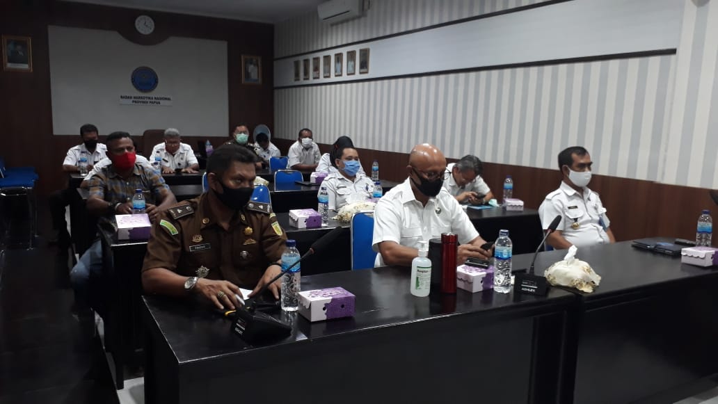 Coffe Morning bersama Kepala BNN RI dengan Topik Optimalisasi Pelaksanaan TAT dan Efektifitas Pelayanan Konsultasi Hukum Coffe Morning bersama Kepala BNN RI dengan Topik Optimalisasi Pelaksanaan TAT dan Efektifitas Pelayanan Konsultasi Hukum