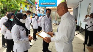 Apel Pagi dan Pemberian Reward pada Pegawai BNNP Papua