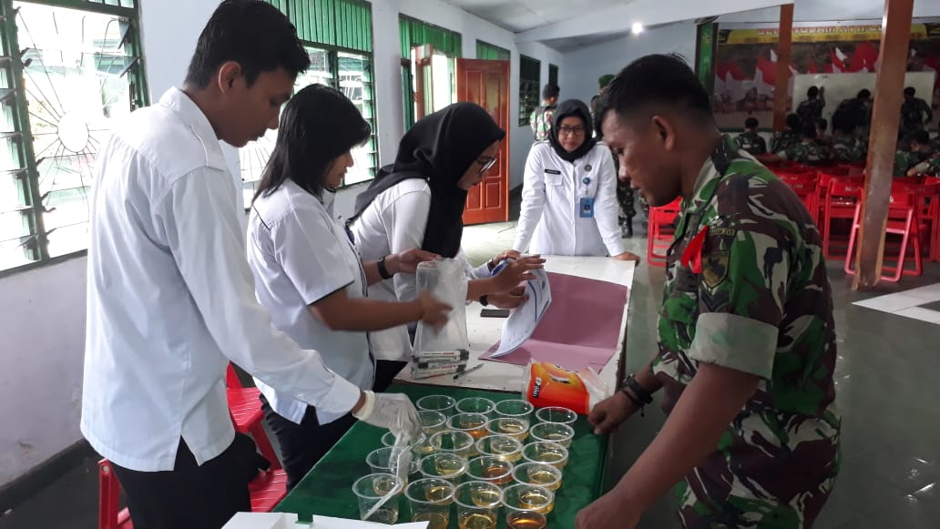 Peran Serta Masyarakat Melalui Tes Urin Narkotika di Aula Bekangdam XVII/Cenderawasih Peran Serta Masyarakat Melalui Tes Urin Narkotika di Aula Bekangdam XVII/Cenderawasih