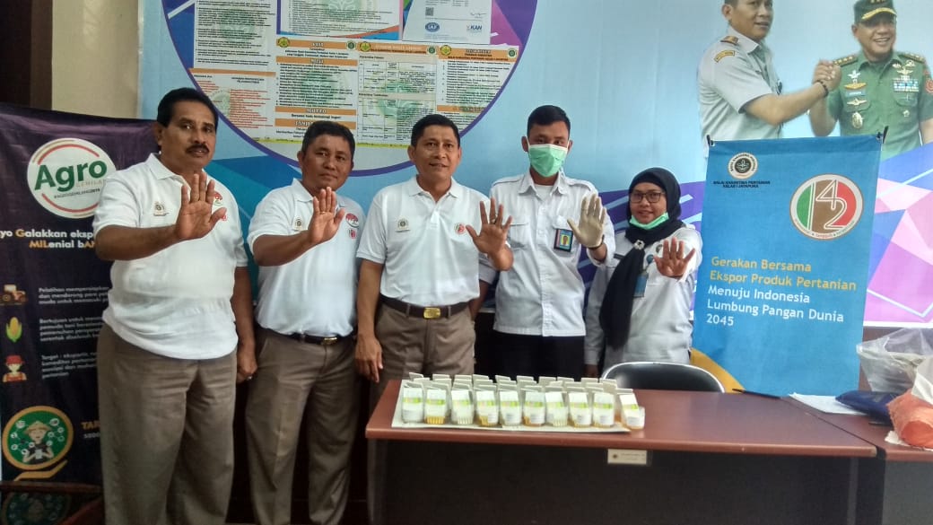 Pelaksanaan Desiminasi Informasi melalui Penyuluhan dan Screening (tes urine) di Balai Karantina Pertanian Kelas I Jayapura