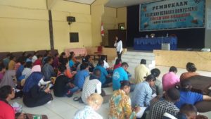 Diseminasi Informasi melalui Penyuluhan di Aula Balai Latihan Kerja Industri (BLKI) Dinas Tenaga Kerja Provinsi Papua Diseminasi Informasi melalui Penyuluhan di Aula Balai Latihan Kerja Industri (BLKI) Dinas Tenaga Kerja Provinsi Papua