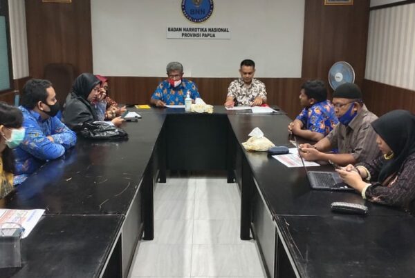 Pelaksanaan Simulasi Pemeriksaan Urin bagi Calon Bupati dan Wakil bupati Tahun 2020