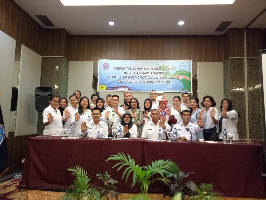 Peningkatan Kompetensi Petugas Layanan Rehabilitasi Instansi Pemerintah melalui Pelatihan Motivational Interviewing (MI) dan Cognitive Behavior Therapy (CBT) Peningkatan Kompetensi Petugas Layanan Rehabilitasi Instansi Pemerintah melalui Pelatihan Motivational Interviewing (MI) dan Cognitive Behavior Therapy (CBT)