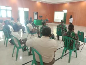 Peran Serta Masyarakat Melalui Tes Urin Narkotika di Aula Zidam XVII/Cenderawasih Peran Serta Masyarakat Melalui Tes Urin Narkotika di Aula Zidam XVII/Cenderawasih