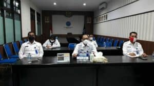 RAPIM Virtual | Kepala BNNP Papua beserta Pejabat Fungsional Fokus Mendengarkan Paparan dari BNN Pusat