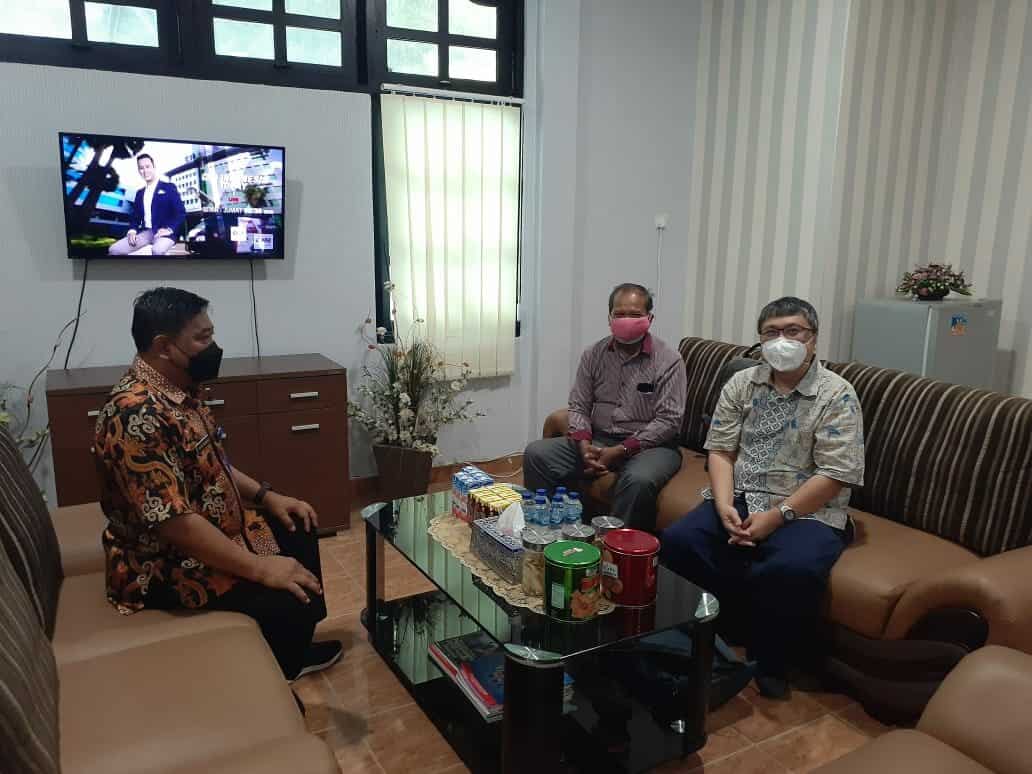 Kunjungan Peneliti LIPI untuk Melakukan Survei Gaya Hidup Masyarakat Indonesia Tahun 2021 Kunjungan Peneliti LIPI untuk Melakukan Survei Gaya Hidup Masyarakat Indonesia Tahun 2021