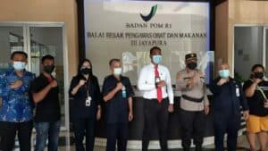 Partisipasi Kepala BNNP Papua dalam Pemusnahan Hasil Pengawasan Obat dan Makanan BBPOM Jayapura