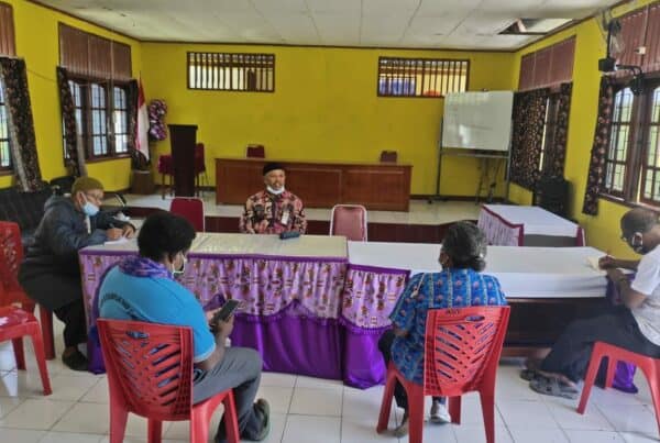 Asistensi Intervensi Berbasis Masyarakat untuk Agen Pemulihan Kampung Holtekamp