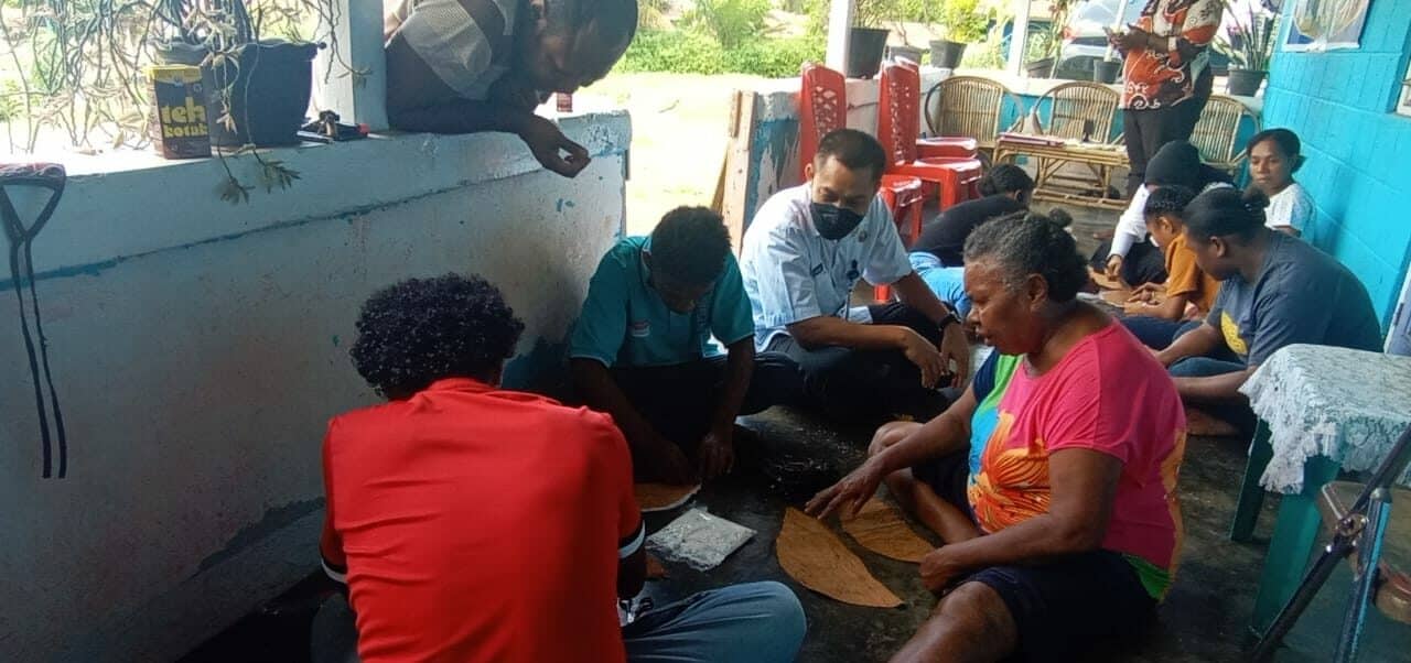 Monev Program Pemberdayaan Alternatif pada Kawasan Rawan Perkotaan di Kelurahan Hamadi Konsep Otomatis