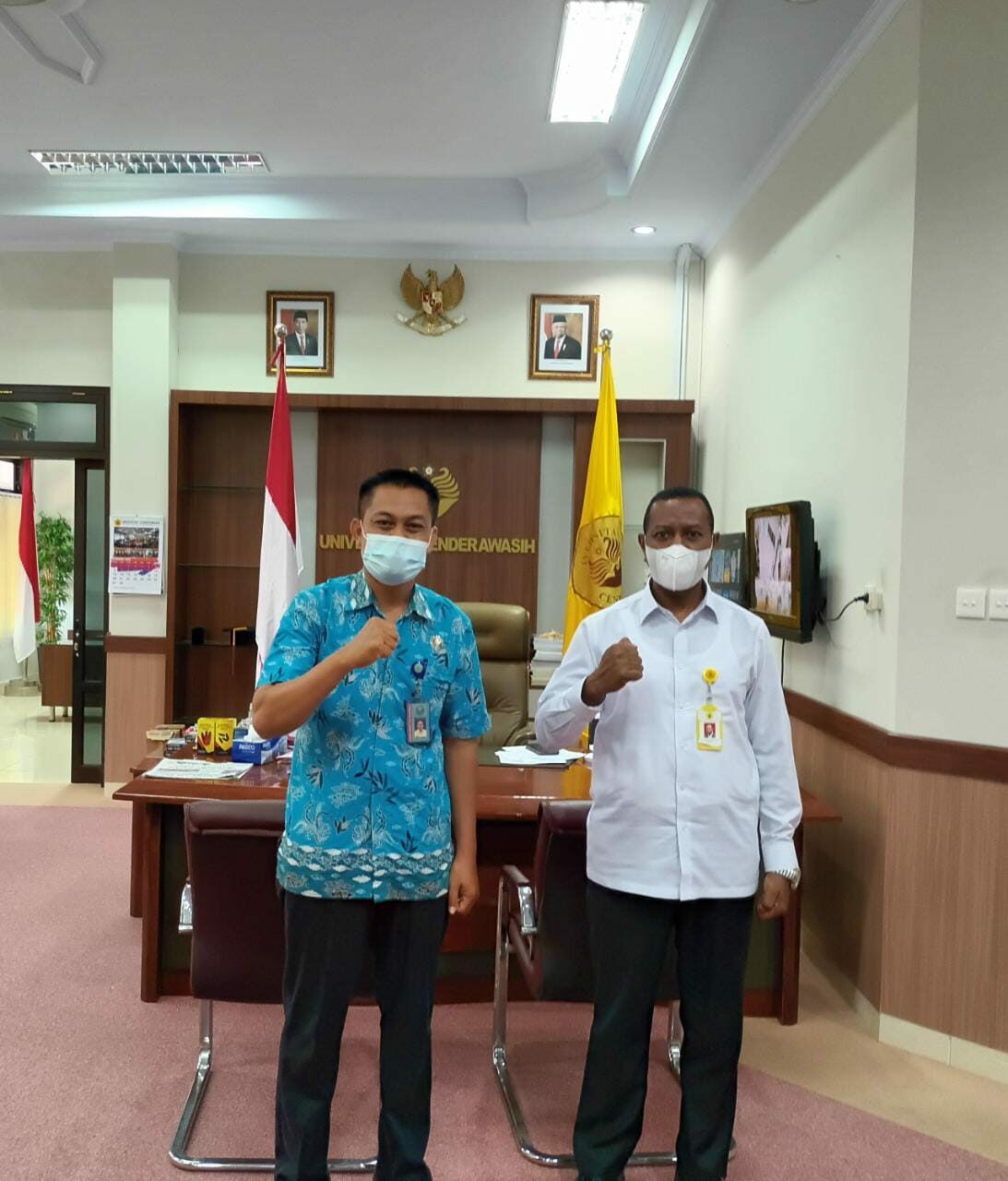Dukungan Program P4GN dan Lomba Bandung Choral Festival "Sing Agants Drugs" bersama Rektor Universitas Cenderawasih Konsep Otomatis