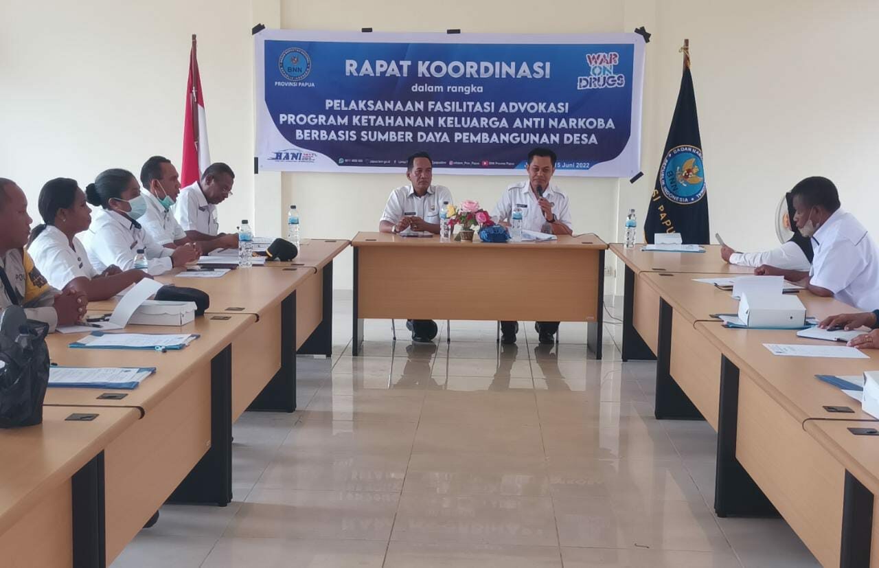 RAKOR Pelaksanaan Fasilitasi Advokasi Program Ketahanan Keluarga Anti Narkoba Berbasis Sumber Daya Pembangunan Desa RAKOR Pelaksanaan Fasilitasi Advokasi Program Ketahanan Keluarga Anti Narkoba Berbasis Sumber Daya Pembangunan Desa