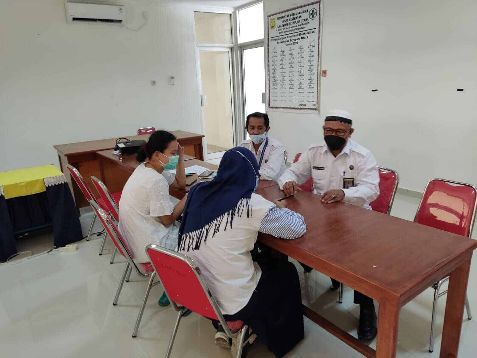 Monitoring Rencana Aksi Petugas Rehabilitasi dan Petugas Agen Pemulihan di Puskesmas Jayapura Utara Monitoring Rencana Aksi Petugas Rehabilitasi dan Petugas Agen Pemulihan