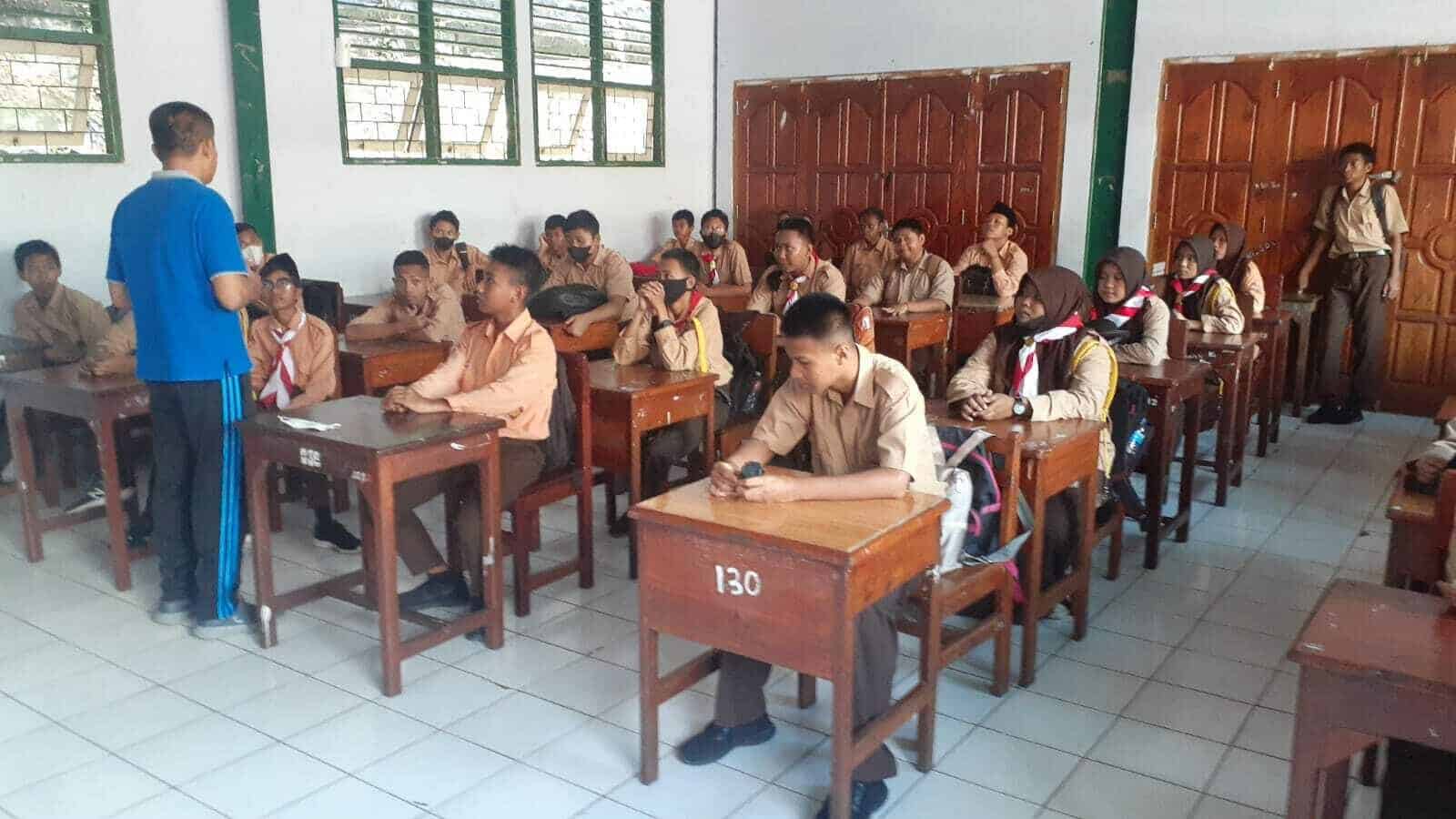 KIE P4GN Kepada Pelajar SMK Hikmah Yapis Kelas XI RPL KIE P4GN di