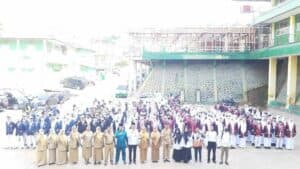 BNNP Papua Menjadi Pembina Upacara di SMP, SMA & SMK Hikmah Yapis Jayapura