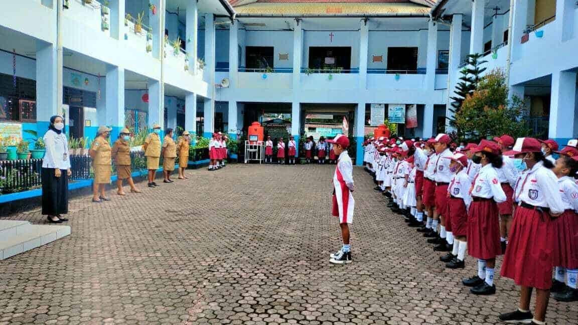 Diseminasi Informasi P4GN Sebagai Pembina Upacara SD YPK Senasabah 1 dan 2 Jayapura Utara Diseminasi Informasi P4GN Sebagai Pembina Upacara SD YPK Senasabah 1 dan 2 Jayapura Utara