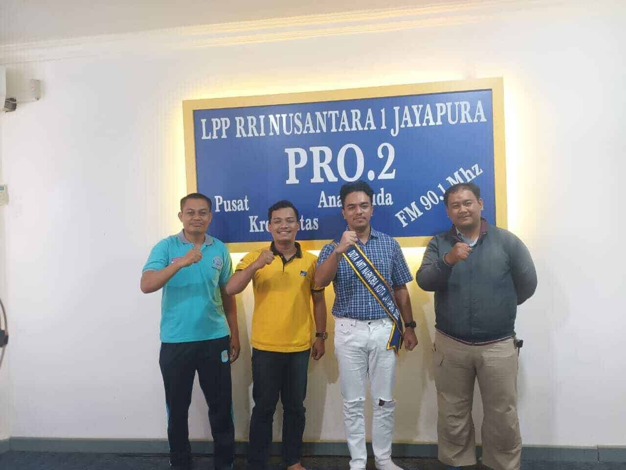 KIE P4GN Melalui Media Penyiaran RRI Pro 2 Jayapura | "Kobarkan Semangat mu, Bersama Lawan Penyalahgunaan Narkoba" KIE P4GN Melalui Media Penyiaran RRI Pro 2 Jayapura |