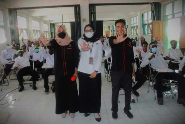 Diseminasi dan Informasi melalui Penyuluhan Pada Kegiatan PKKMB Universitas Muhammadiyah Papua