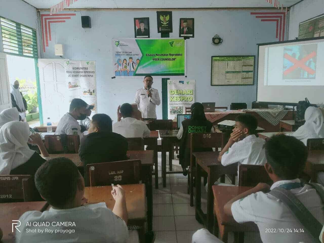 Sosialisasi Bahaya Narkoba dan Rokok di SMK Hikma Yapis Jayapura Sosialisasi Bahaya Narkoba dan Rokok di
