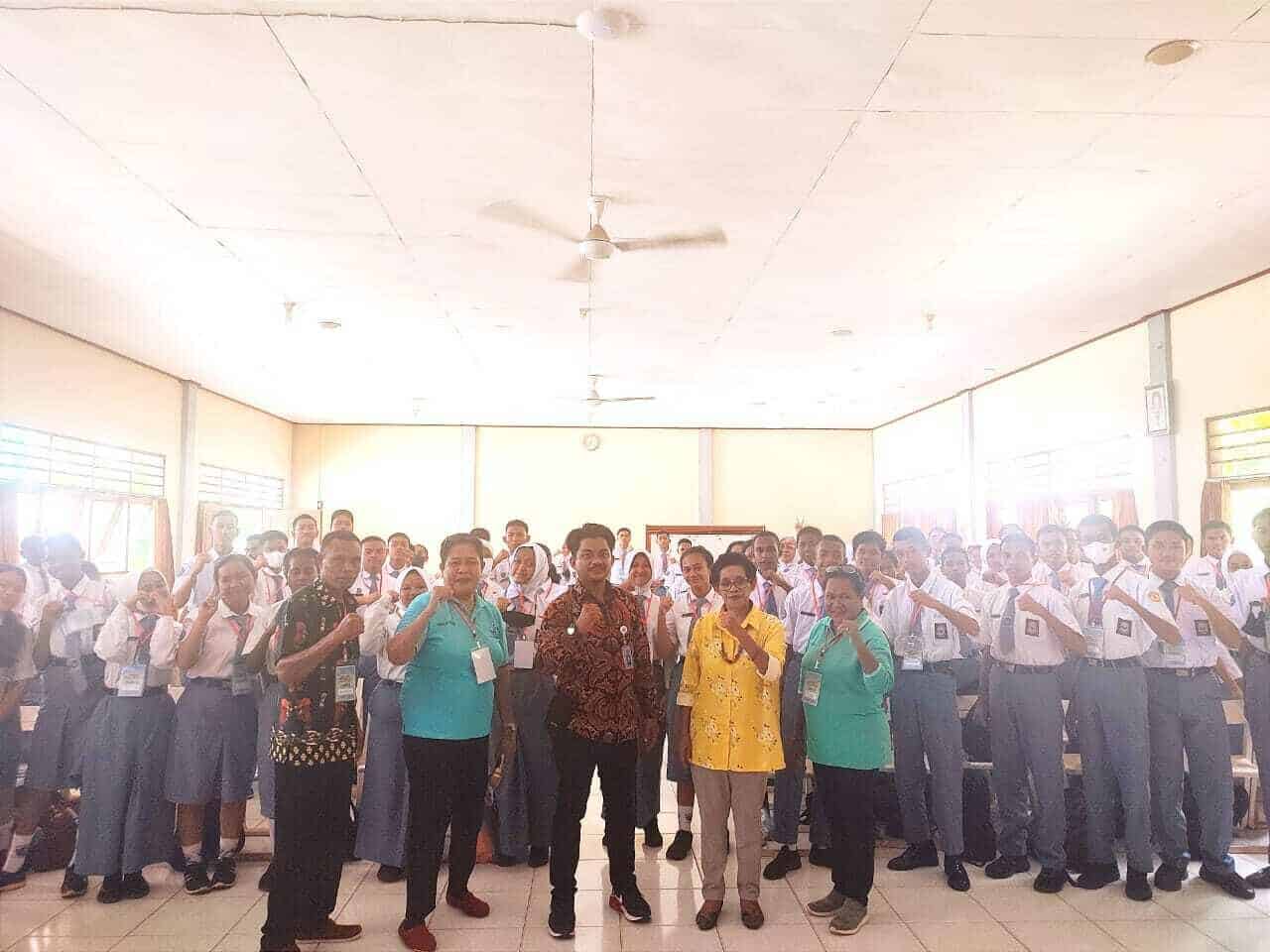 KIE P4GN pada Kegiatan Latihan Dasar Kepemimpinan (LDK) Tahun 2022/2023 di SMA Negeri 2 Jayapura Komunikasi Informasi dan Edukasi P4GN