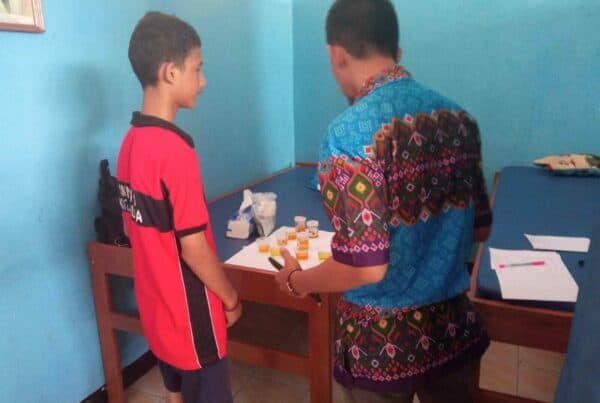 Peran Serta Masyarakat melalui Deteksi Dini Tes Narkotika di SMP Negeri 1 Jayapura