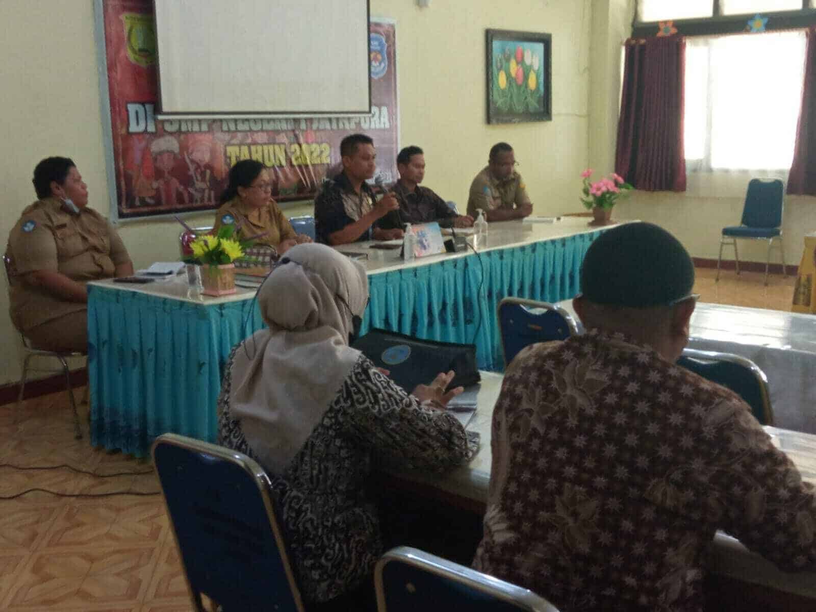 Rapat Koordinasi BNN, Guru dan Komite Sekolah SMP Negeri 1 Jayapura Rapat Koordinasi BNN, Guru dan Komite Sekolah SMP Negeri 1 Jayapura