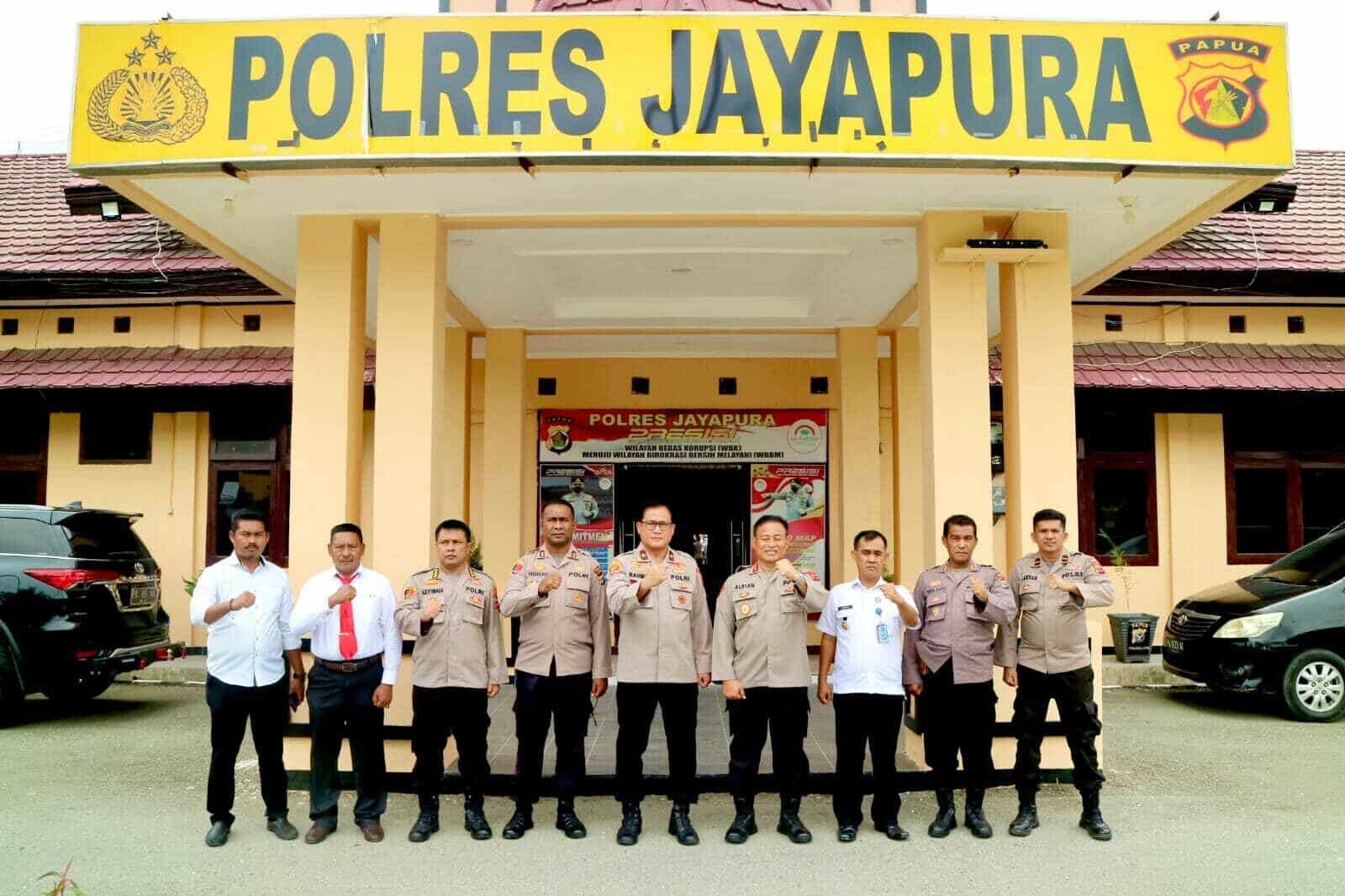Sinergitas P4GN BNNP Papua bersama Polres Kabupaten Jayapura Sinergitas P4GN BNNP Papua bersama Polres Kabupaten Jayapura