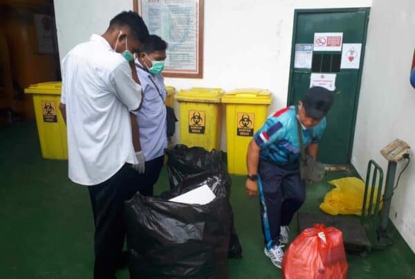 Pemusnahan Limbah Medis Klinik BNNP Papua