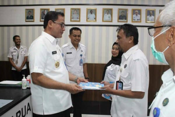 Penyerahan SK DSP 175 dan Penandatangan Pakta Integritas Tahun 2023