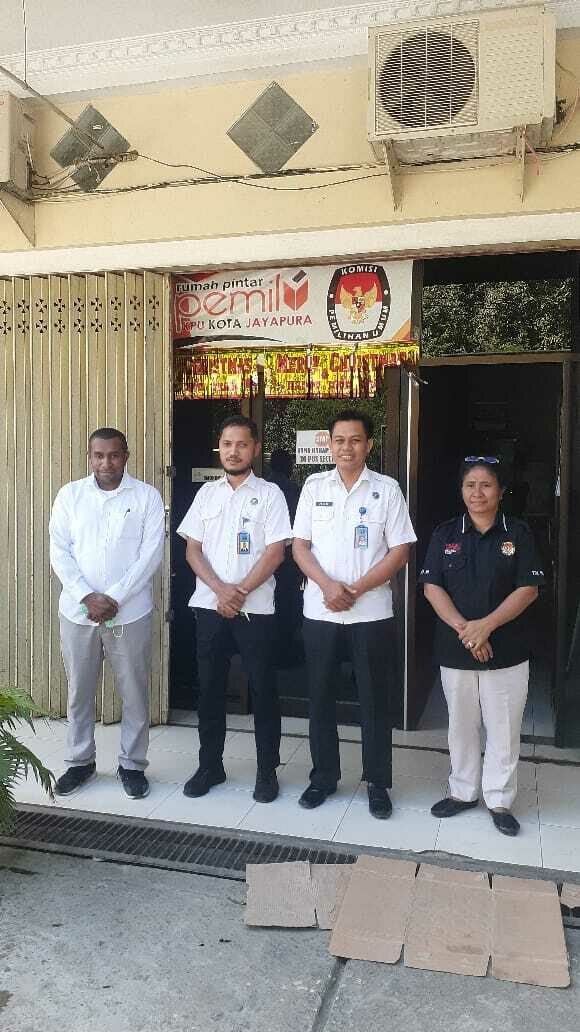 Koordinasi Program P4GN di KPU Kota Jayapura Koordinasi Program P4GN di KPU Kota Jayapura