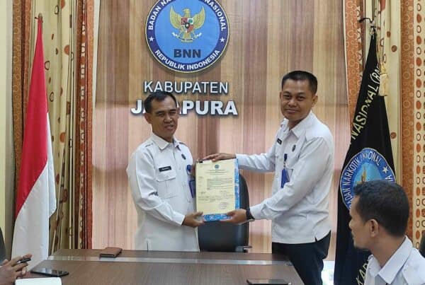 Penyerahan KEP Jabatan DSP 175 Ke Kepala BNNK Jayapura