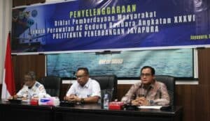 Pembukaan Diklat Pemberdayaan Masyarakat Teknik Perawatan AC Gedung