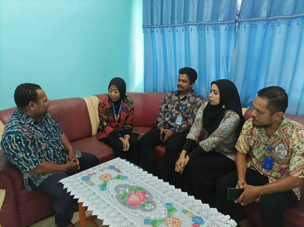 Koordinasi Dalam Rangka Pelaksanaan Program Ketahanan Keluarga di SMP Negeri Skouw Muara Tami Koordinasi Dalam Rangka Pelaksanaan Program Ketahanan Keluarga di SMP Negeri Skouw Muara Tami