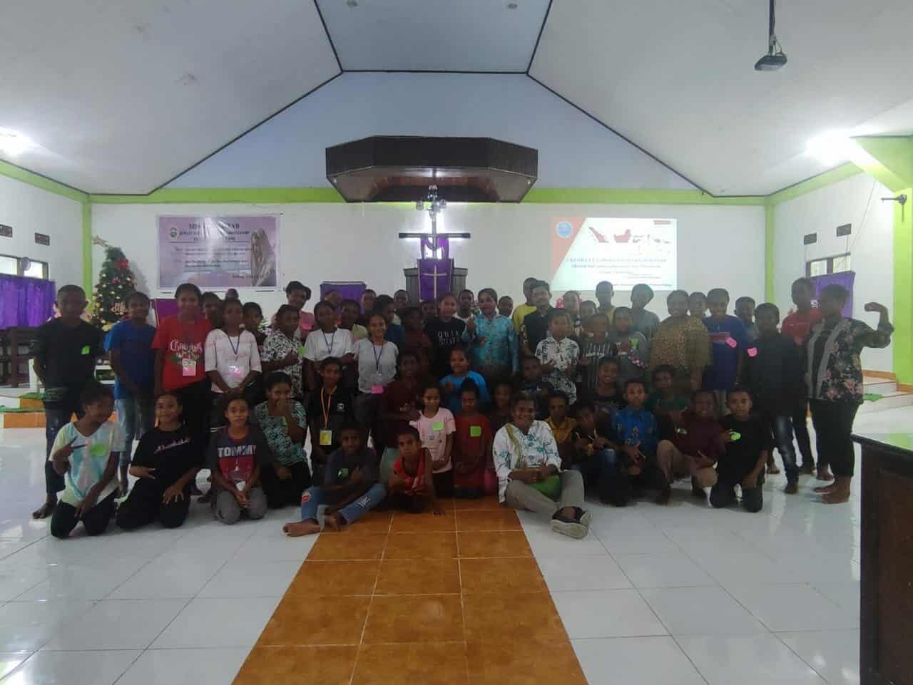 Informasi dan Edukasi P4GN melalui Sosialisasi bagi PAR GKI Ora Et Labora Holtekamp Jayapura Konsep Otomatis