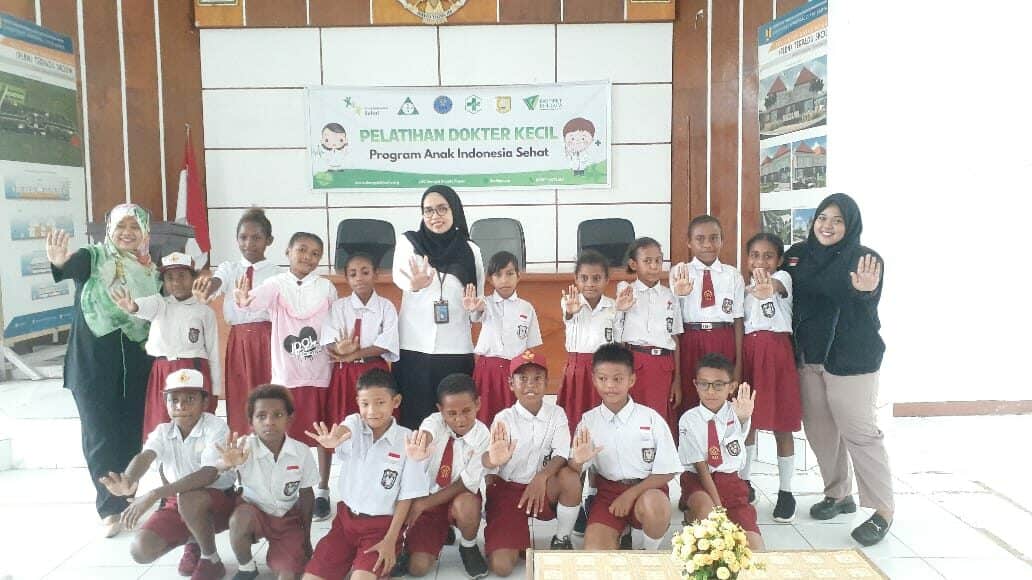 Informasi dan Edukasi Narkoba bagi Peserta Kegiatan Pelatihan Dokter Kecil Informasi dan Edukasi Narkoba bagi Peserta Kegiatan Pelatihan Dokter Kecil