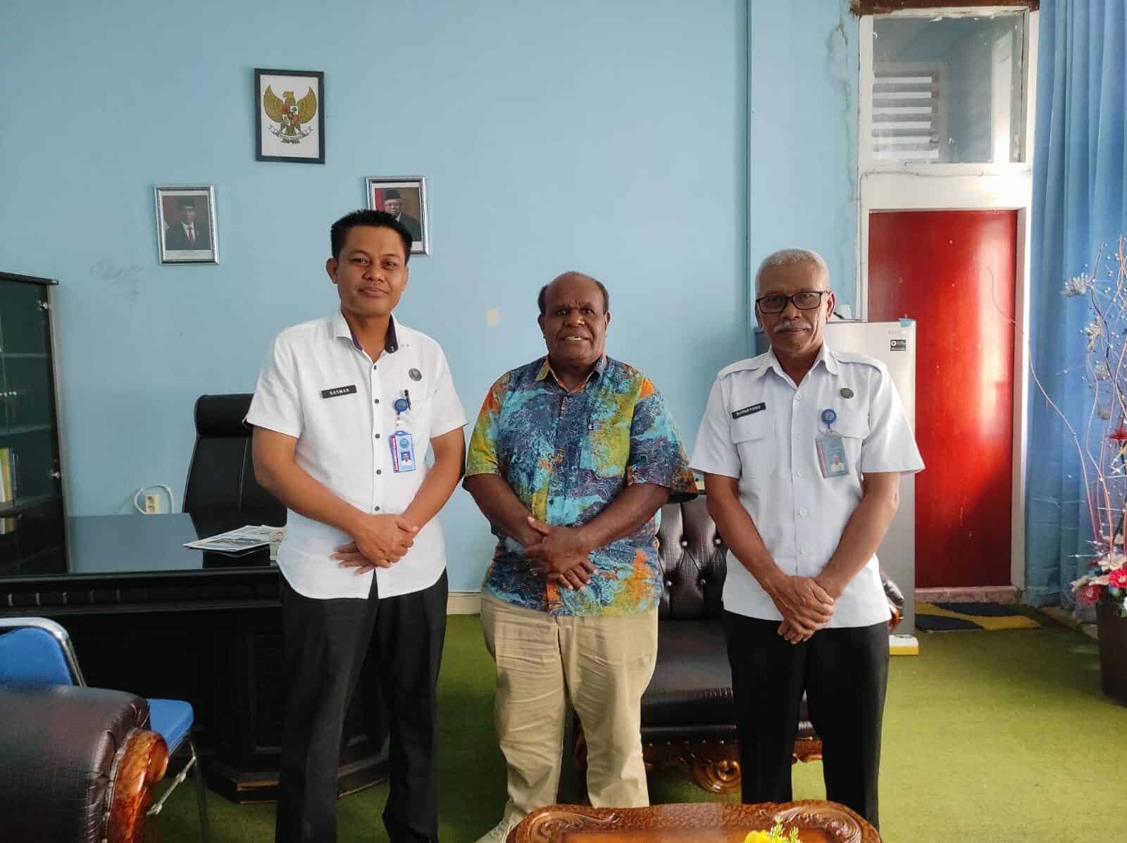 Koordinasi Program P4GN dan Hibah Tanah di Majelis Rakyat Papua Koordinasi Program P4GN dan Hibah Tanah di Majelis Rakyat Papua