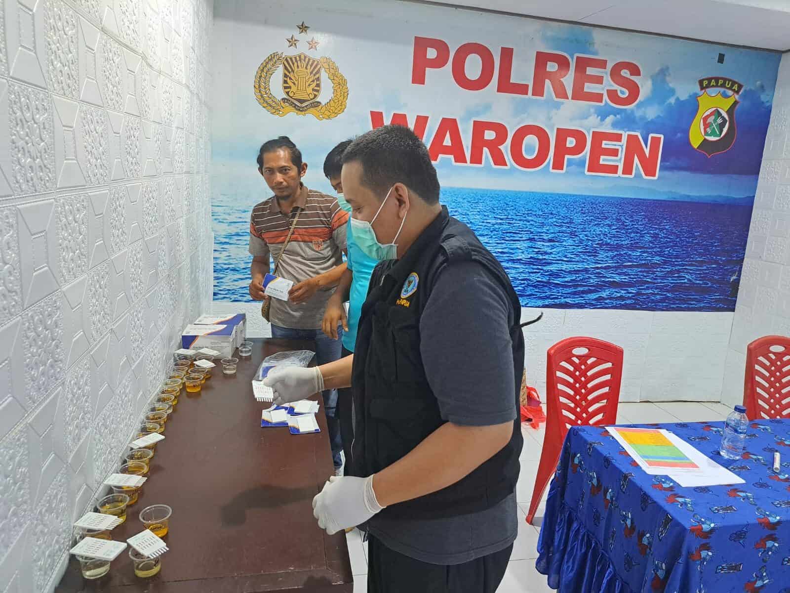 Pemeriksaan Narkotika Bagi Bakal Calon Legislatif (Bacaleg) Kab. Waropen