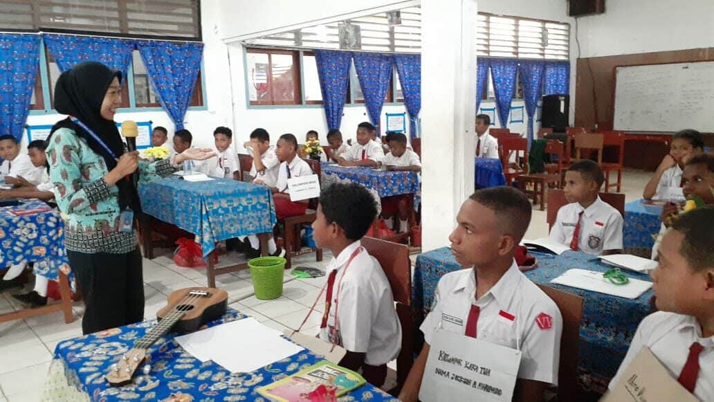 Diseminasi dan Informasi melalui Penyuluhan pada kegiatan Masa Pengenalan Lingkungan Sekolah (MPLS) di SMP Paulus Dok. V Jayapura Diseminasi dan Informasi melalui Penyuluhan pada kegiatan Masa Pengenalan Lingkungan Sekolah (MPLS) di