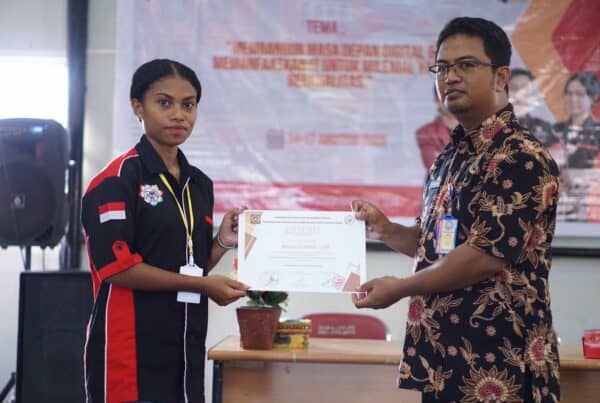 Informasi dan Edukasi P4GN melalui Penyuluhan Tatap Muka pada Kegiatan PKKMB Universitas Sepuluh November Jayapura