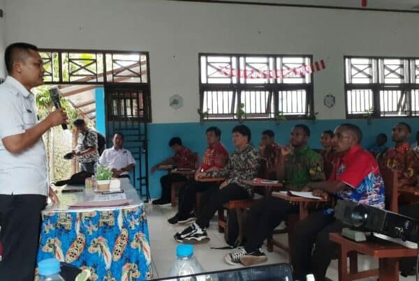Informasi dan Edukasi P4GN melalui Penyuluhan bagi Mahasiswa Baru (PKKMB) Akademi Teknologi Laboratorium Medik Papua Sehat Enaimo Anigou