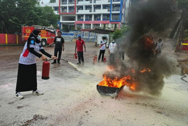 Diklat Teknik Pencegahan dan Pemadaman Api Bagi Pegawai BNNP Papua
